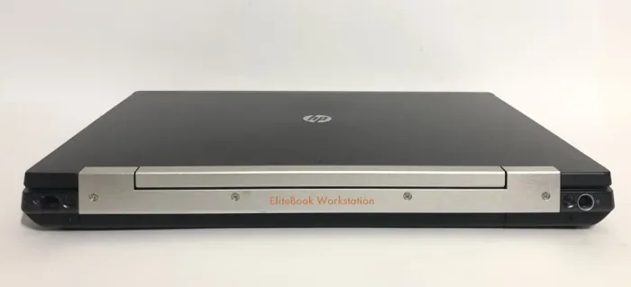 Мобільна робоча станція HP EliteBook 8560w / 15.6" (1920x1080) TN / Intel Core i7-2820QM (4 (8) ядра по 2.3 - 3.4 GHz) / 8 GB DDR3 / 256 GB SSD / nVidia Quadro 1000M, 2 GB DDR3, 128-bit / WebCam / DVD-ROM б/в - зображення 3