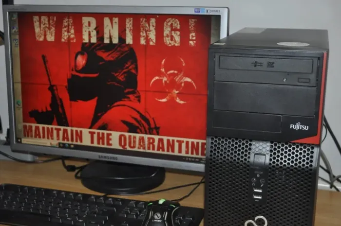 Комплект ПК: Fujitsu P420 E85 Tower / Intel Core i5-4590 (4 ядра по 3.3 - 3.7 GHz) / 16 GB DDR3 / 240 GB SSD / nVidia GeForce GTX 550 Ti, 4 GB GDDR5, 128-bit / DVD-ROM + Монітор Samsung 2243BW / 22" (1680x1050) TN + Windows  б/в - зображення 7