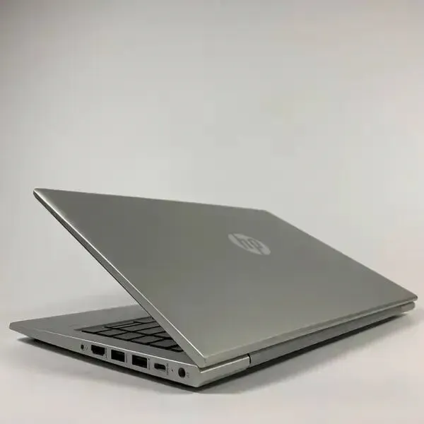 Ультрабук Б-клас HP ProBook 445 G8 / 14" (1920x1080) IPS / AMD Ryzen 5 5600U (6 (12) ядер по 2.3 - 4.2 GHz) / 16 GB DDR4 / 512 GB SSD / AMD Radeon Vega 7 Graphics / WebCam / TouchID б/в - зображення 6