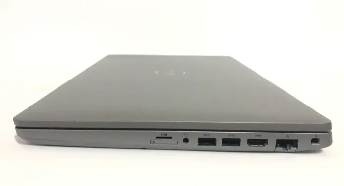 Мобільна робоча станція Б-класу Dell Precision 3551 / 15,6" (1920x1080) IPS / Intel Core i7-10750H (6 (12) ядер по 2,6 - 5,0 ГГц) / 16 ГБ DDR4 / 256 ГБ SSD / nVidia Quadro P620, 4 ГБ GDDR5, 128-біт / Win 10 Pro б/в - зображення 5