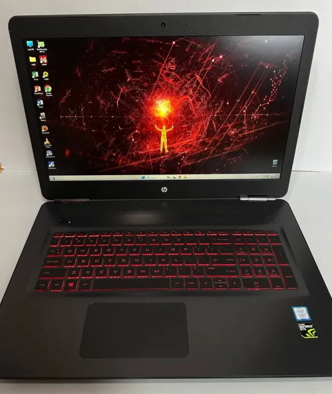 Ігровий ноутбук HP Omen 17-w253dx / 17.3" (1920x1080) IPS / Intel Core i7-7700HQ (4 (8) ядра по 2.8 - 3.8 GHz) / 16 GB DDR4 / 256 GB SSD + 500 GB HDD / nVidia GeForce GTX 1050 Ti, 4 GB GDDR5, 128-bit / WebCam б/в - зображення 2