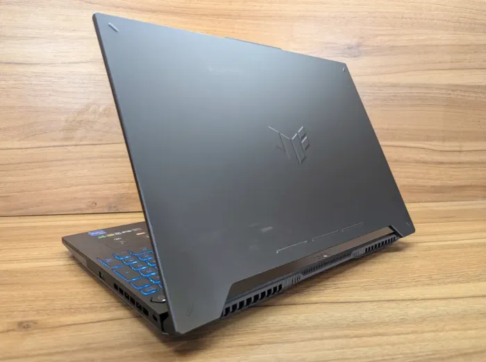 Ігровий ноутбук Asus FX 507 / 15.6" (1920x1080) IPS / Intel Core i7-12700H (14 (20) ядер по 3.5 - 4.7 GHz) / 16 GB DDR4 / 512 GB SSD / nVidia GeForce RTX 4060, 8 GB GDDR6, 128-bit / WebCam / Windows 10 б/в - зображення 9