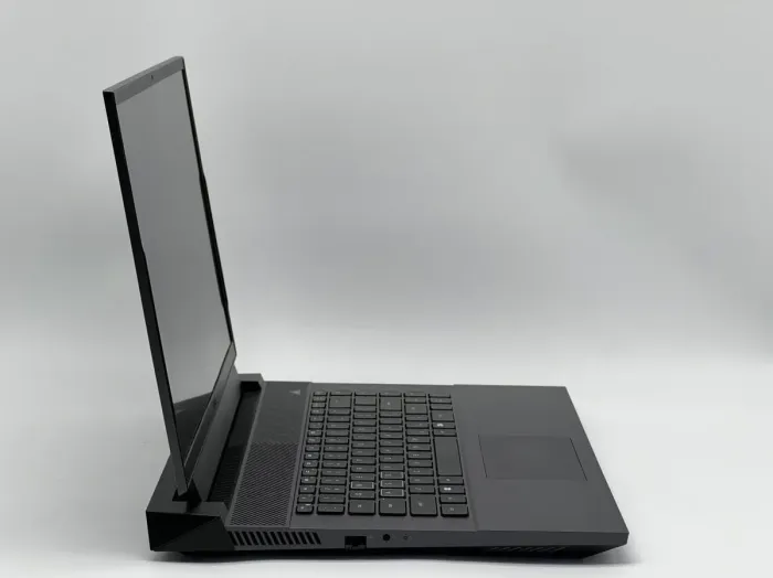 Ігровий ноутбук Dell G16 7630 / 16" (2560x1600) IPS / Intel Core i7-13650HX (14 (20) ядер по 3,6 - 4,9 ГГц) / 16 ГБ DDR5 / 960 ГБ SSD / nVidia GeForce RTX 4060, 8 ГБ GDDR6, 128-біт / Веб-камера б/в - зображення 3