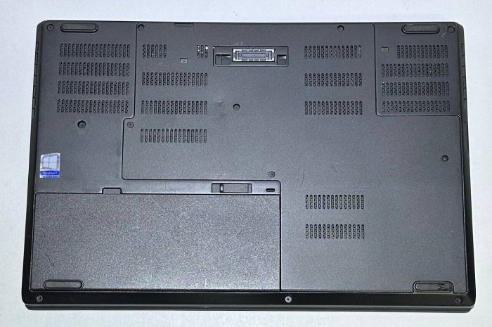 Мобільна робоча станція Lenovo ThinkPad P50 / 15,6" (1920x1080) IPS / Intel Xeon E3-1505M v5 (4 (8) ядра по 2,8 - 3,7 ГГц) / 16 ГБ DDR4 / 128 ГБ SSD + 256 ГБ SSD / nVidia Quadro M2000M, 4 ГБ GDDR5, 128-біт / WebCam б/в - изображение 7