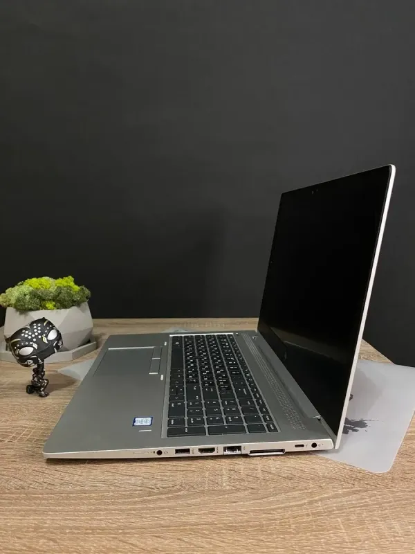 Ультрабук HP EliteBook 850 G6 / 15.6" (1920x1080) TN / Intel Core i5-8365U (4 (8) ядра по 1.6 - 4.1 GHz) / 8 GB DDR4 / 256 GB SSD / Intel UHD Graphics / WebCam / Win 10 б/в - зображення 5