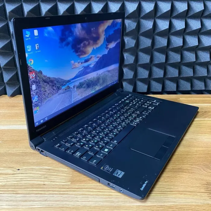 Ноутбук Б-клас Toshiba Satellite Pro R50-B-10T / 15.6" (1366x768) TN / Intel Core i5-4210U (2 (4) ядра по 1.7 - 2.7 GHz) / 8 GB DDR3 / 128 GB SSD / Intel HD Graphics 4400 / WebCam  Оставить отзыв Артикул: 5595_223 Ноутбук Б-класс Toshiba Satellite Pr б/в - зображення 3