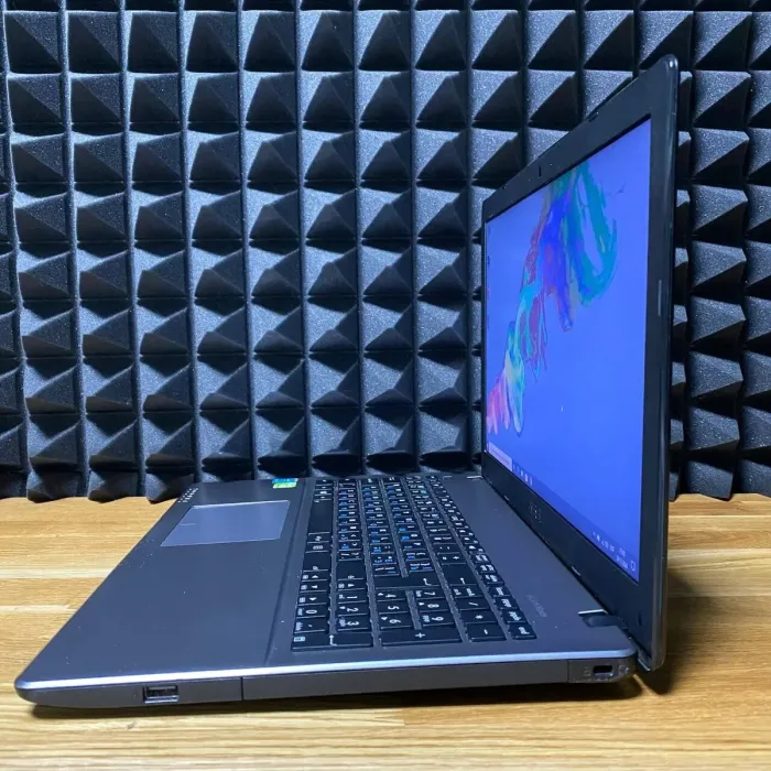 Ноутбук Б-клас Asus X550L / 15.6" (1366x768) TN / Intel Core i5-4210U (2 (4) ядра по 1.7 - 2.7 GHz) / 12 GB DDR3 / 128 GB SSD / nVidia GeForce 840M, 2 GB GDDR3, 64-bit / WebCam / DVD-ROM б/в - зображення 6