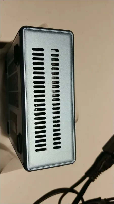 Неттоп Peladn Trycoo WO4 USFF / AMD Ryzen 5 5500U (6 (12) ядер по 2.1 - 4.0 GHz) / 32 GB DDR4 / 256 GB SSD / AMD RX Vega 7 / USB 3.1 / Wi-Fi / Bluetooth / Блок живлення в комплекті б/в - зображення 7