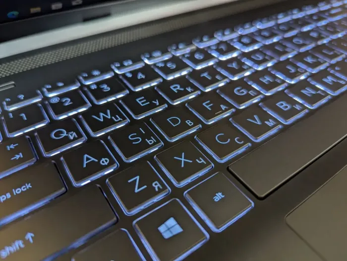 Ультрабук Б-клас HP 15-dw2658cl / 15.6" (1920x1080) IPS / Intel Core i5-1035G1 (4 (8) ядра по 1.0 - 3.6 GHz) / 16 GB DDR4 / 512 GB SSD / Intel UHD Graphics / WebCam / Windows 10 б/в - зображення 6