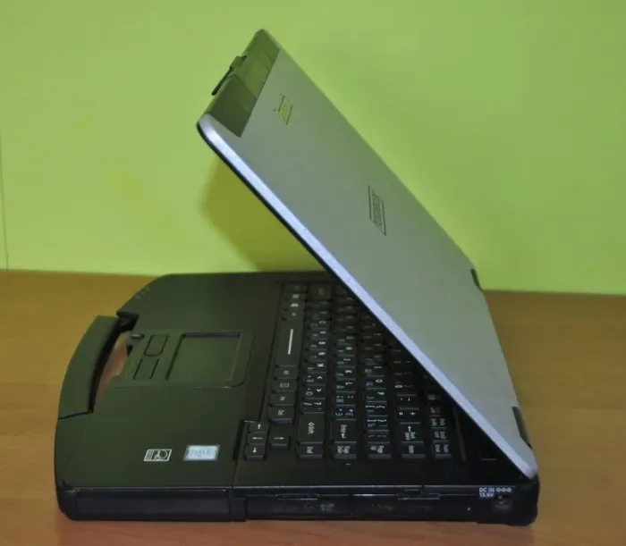 Захищений ноутбук Panasonic Toughbook CF-54 / 14" (1366x768) TN / Intel Core i5-7300U (2 (4) ядра по 2.6 - 3.5 GHz) / 16 GB DDR3 / 240 GB SSD / Intel HD Graphics 620 / Wi-Fi / Bluetooth / Windows 11 Pro б/в - зображення 11