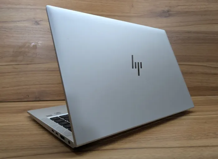 Ультрабук Б-клас HP EliteBook 840 G7 / 14" (1920x1080) IPS / Intel Core i7-10610U (4 (8) ядра по 1.8 - 4.9 GHz) / 16 GB DDR4 / 480 GB SSD / Intel UHD Graphics / WebCam / Fingeprint / Windows 10 б/в - зображення 7