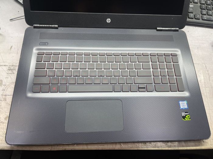 Ігровий ноутбук Б-класу HP Omen 17t-w200 / 17.3" (1920x1080) IPS / Intel Core i7-7700HQ (4 (8) ядра по 2.8 - 3.8 GHz) / 16 GB DDR4 / 480 GB SSD / nVidia GeForce GTX 1050 Ti, 4 GB GDDR5, 128-bit / WebCam б/в - изображение 8