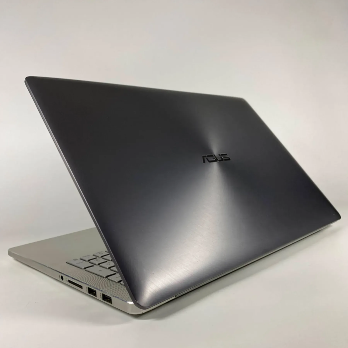 Ігровий ноутбук Б-класу Asus VX501V / 15,6" (3840x2160) IPS Touch / Intel Core i7-6700HQ (4 (8) ядра по 2,6 - 3,5 ГГц) / 16 ГБ DDR4 / 256 ГБ SSD / nVidia GeForce GTX 960M, 2 ГБ GDDR5, 128-біт / Веб-камера / HDMI б/в - зображення 7