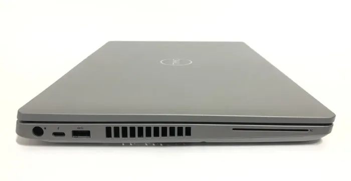 Мобільна робоча станція Dell Precision 3551 / 15.6" (1920x1080) IPS / Intel Core i7-10750H (6 (12) ядер по 2.6 - 5.0 GHz) / 16 GB DDR4 / 256 GB SSD NVMe / nVidia Quadro P620, 4 GB GDDR5, 128-bit / WebCam / Win 10 Pro б/в - зображення 4