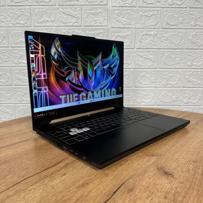 Ігровий ноутбук Asus TUF Gaming A15 FA507RE / 15.6" (1920x1080) IPS / AMD Ryzen 7 6800H (8 (16) ядер по 3.2 - 4.7 GHz) / 8 GB DDR5 / 512 GB SSD / nVidia GeForce RTX 3050 Ti, 4 GB GDDR6, 128-bit / WebCam б/в - зображення 4