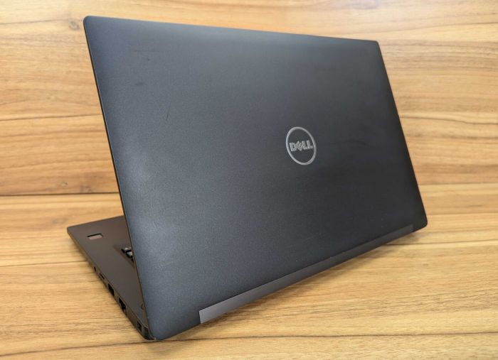 Ультрабук Dell Latitude 7480 / 14" (1920x1080) IPS / Intel Core i7-7600U (2 (4) ядра по 2.8 - 3.9 GHz) / 8 GB DDR4 / 256 GB SSD / Intel HD Graphics 620 / WebCam / HDMI / Windows 10 б/в - зображення 7