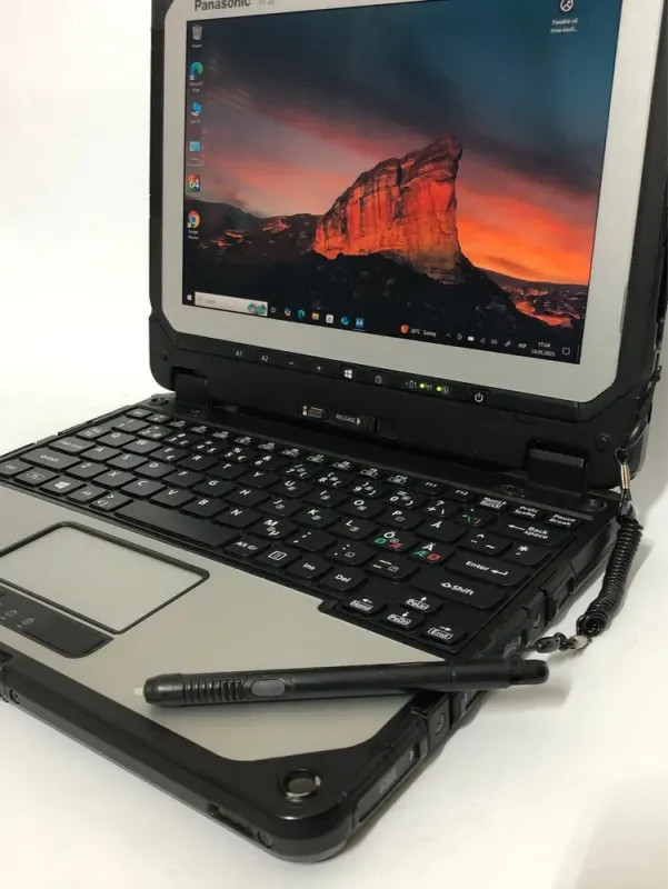 Захищений нетбук-трансформер Б-клас Panasonic Toughbook CF-20 MK2 / 10.1" (1920x1200) IPS Touch / Intel Core i5-7Y57 (2 (4) ядра по 1.2 - 3.3 GHz) / 8 GB DDR3 / 256 GB SSD / Intel HD Graphics 615 / WebCam / Win 10 Pro б/в - зображення 9