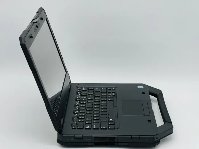 Захищений ноутбук Dell Latitude 14 Rugged 5414 / 14" (1366x768) TN / Intel Core i5-6300U (2 (4) ядра по 2.4 - 3.0 GHz) / 16 GB DDR3 / 240 GB SSD / Intel HD Graphics 520 / WebCam б/в - зображення 3
