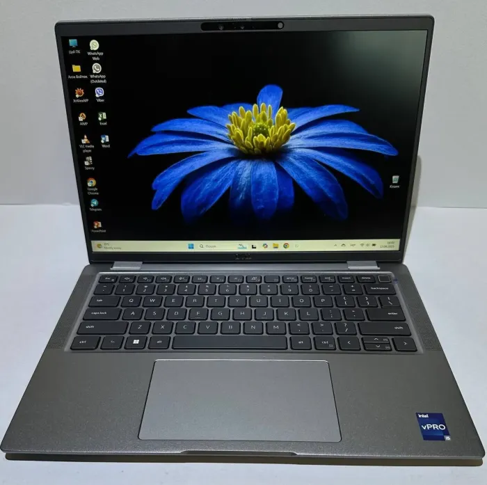 Ультрабук Dell Latitude 7440 / 14" (1920x1200) IPS / Intel Core i5-1345U (10 (12) ядер по 1.6 - 4.7 GHz) / 16 GB DDR5 / 512 GB SSD / Intel Iris Xe Graphics / WebCam б/в - зображення 2