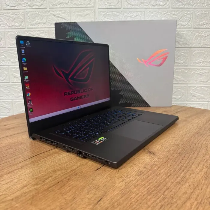 Ігровий ноутбук Asus ROG Zephyrus G15 GA503RS / 15.6" (2560x1440) IPS / AMD Ryzen 9 6900HS (8 (16) ядер по 3.3 - 4.9 GHz) / 16 GB DDR5 / 1512 GB SSD / nVidia GeForce RTX 3080, 8 GB GDDR6, 256-bit / WebCam б/в - зображення 4