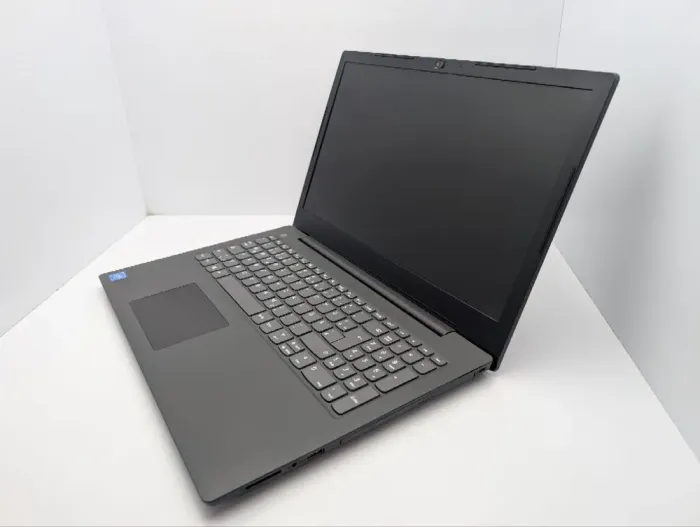 Ноутбук Lenovo IdeaPad V130-15IKB / 15.6'' (1366x768) TN / Intel Celeron 3867U (2 (4) ядра по 1.8 GHz) / 12 GB DDR4 / 500 GB SSD / Intel HD Graphics 610 / WebCam б/в - зображення 7