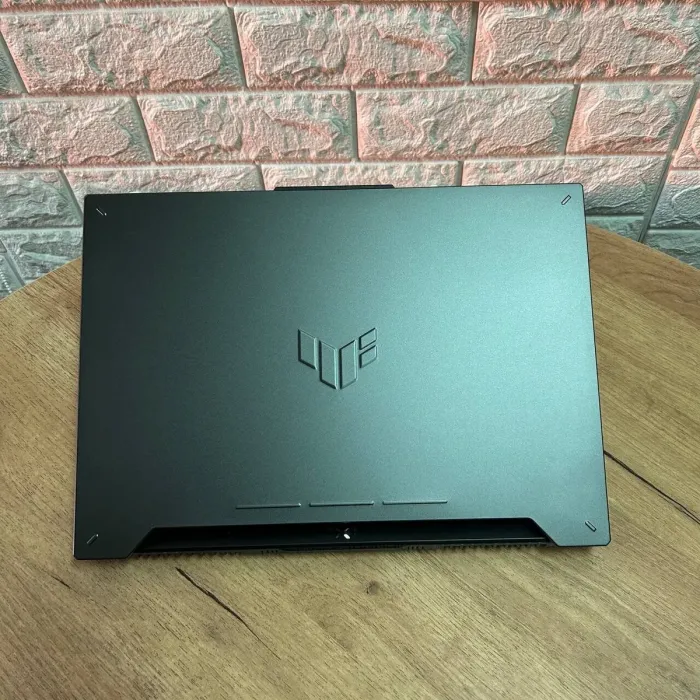 Ігровий ноутбук Asus TUF Gaming F15 FX507ZI4 / 15.6" (1920x1080) IPS / Intel Core i7-12700H (14 (20) ядер по 3.5 - 4.7 GHz) / 16 GB DDR4 / 512 GB SSD / nVidia GeForce RTX 4070, 8 GB GDDR6, 128-bit / WebCamб/в - зображення 3