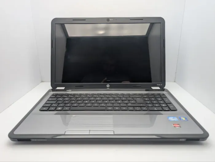 Ноутбук HP Pavillion G7 / 17.3" (1600x900) TN / Intel Core i5-2430M (2 (4) ядра по 2.4 - 3.0 GHz) / 6 GB DDR3 / 500 GB HDD / AMD Radeon HD 6450M, 1 GB GDDR3, 64-bit / WebCam / DVD-ROM б/в - зображення 3