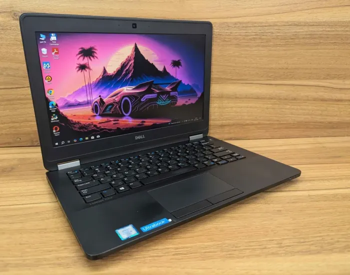 Нетбук Dell Latitude E7270 / 12.5" (1920x1080) IPS / Intel Core i5-6300U (2 (4) ядра по 2.4 - 3.0 GHz) / 8 GB DDR4 / 256 GB SSD / Intel HD Graphics 520 / HDMI / WebCam / Windows 10 б/в - зображення 4
