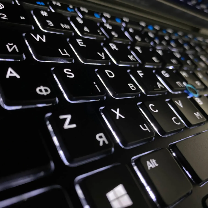 Ультрабук Dell Latitude 5490 / 14" (1920x1080) IPS Touch / Intel Core i5-8250U (4 (8) ядра по 1.6 - 3.4 GHz) / 16 GB DDR4 / 256 GB SSD / Intel UHD Graphics 620 / WebCam / HDMI б/в - зображення 13