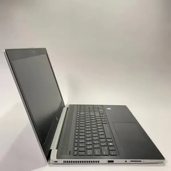 Ноутбук Б-клас HP ProBook 450 G5 / 15.6" (1366x768) TN / Intel Core i5-8250U (4 (8) ядра по 1.6 - 3.4 GHz) / 16 GB DDR4 / 256 GB SSD / Intel UHD Graphics 620 / WebCam / HDMI / TouchID б/в - зображення 4
