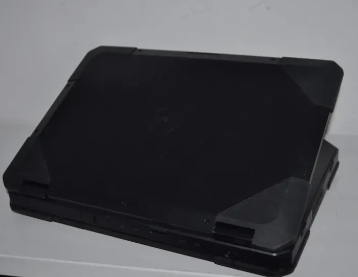 Захищений ноутбук Dell Latitude 5414 Rugged / 14" (1366x768) TN / Intel Core i5-6300U (2 (4) ядра по 2.4 - 3.0 GHz) / 16 GB DDR4 / 256 GB SSD / Intel HD Graphics 520 / WebCam / Wi-Fi / Windows 11 Pro б/в - зображення 11