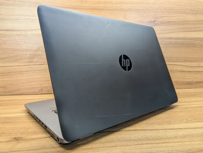 Ноутбук HP EliteBook 755 G2 / 15.6" (1920x1080) IPS / AMD A10 PRO 7350B (4 ядра по 2.1 - 3.3 GHz) / 8 GB DDR3 / 240 GB SSD / AMD Radeon R6 Graphics / WebCam / Fingerprint / Windows 10 б/в - зображення 7
