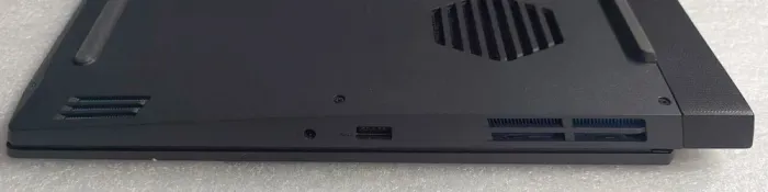 Ігровий ноутбук Lenovo IdeaPad Gaming 3 16ARH7 Gray / 16" (1920x1080) IPS / AMD Ryzen 5 6600H (6 (12) ядер по 3.3 - 4.5 GHz) / 16 GB DDR5 / 512 GB SSD / nVidia GeForce RTX 3050, 4 GB GDDR6, 128-bit / WebCam б/в - зображення 7