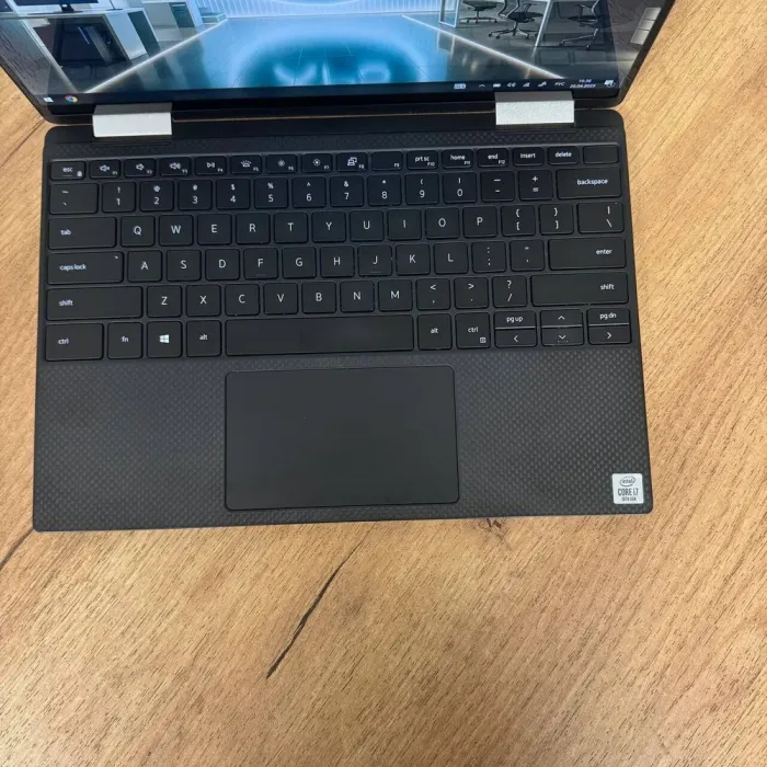 Ультрабук Dell XPS 7390 2-in-1 / 13.4" (3840x2400) IPS Touch / Intel Core i7-1065G7 (4 (8) ядра по 1.3 - 3.9 GHz) / 16 GB DDR4 / 512 GB SSD / Intel Iris Plus Graphics / WebCam б/в - зображення 9