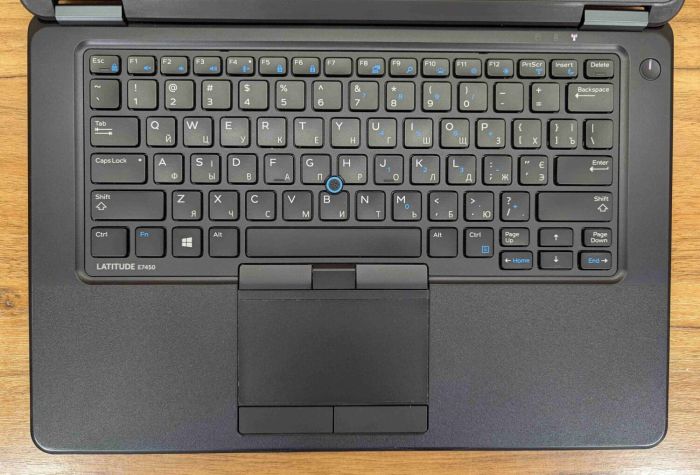 Ультрабук Dell Latitude E7450 / 14" (1366x768) TN / Intel Core i5-5300U (2 (4) ядра по 2.3 - 2.9 GHz) / 8 GB DDR3 / 256 GB SSD / Intel HD Graphics 5500 / WebCam / Windows 10 б/в - зображення 3