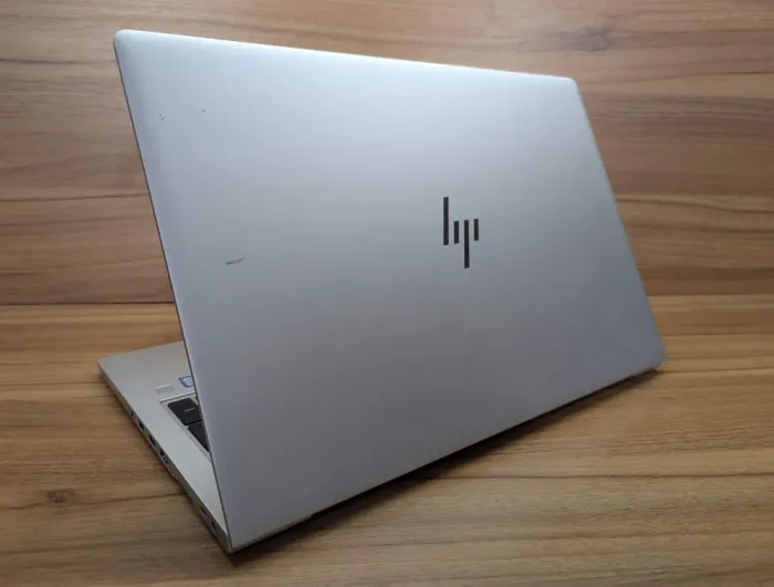 Ультрабук HP EliteBook 850 G6 / 15.6" (1920x1080) IPS / Intel Core i5-8365U (4 (8) ядра по 1.6 - 4.1 GHz) / 16 GB DDR4 / 512 GB SSD / Intel UHD Graphics / WebCam / HDMI / Windows 10 б/в - зображення 7