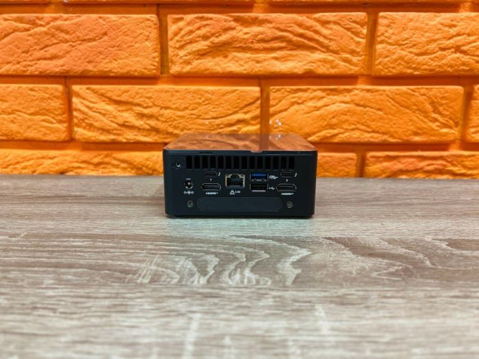 Неттоп Intel NUC 13 Pro (NUC13ANHi7) USFF / Intel Core i7-1360P (12 (16) ядер по 2,2 - 5,0 ГГц) / 32 ГБ DDR4 / 2000 ГБ SSD M.2 / Intel Iris Xe Graphics / WiFi / Win 11 Pro - зображення 3