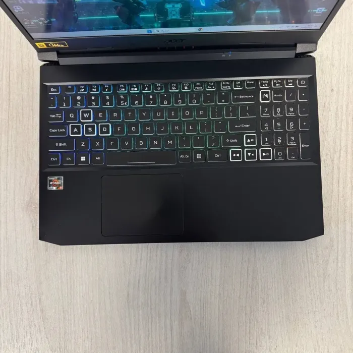 Ігровий ноутбук Acer Nitro 5 AN515-45 / 15,6" (1920x1080) IPS / AMD Ryzen 5 5600H (6 (12) ядер по 3,3 - 4,2 ГГц) / 16 ГБ DDR4 / 512 ГБ SSD / nVidia GeForce RTX 3060, 6 ГБ GDDR6, 192-біт / Веб-камера б/в - зображення 3