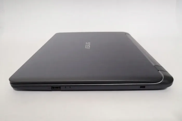 Ультрабук Asus F407UA / 14" (1920x1080) IPS / Intel Core i3-6006U (2 (4) ядра по 2.0 GHz) / 8 GB DDR3 / 256 GB SSD / Intel HD Graphics 520 / WebCam / Win 10 Home б/в - зображення 5