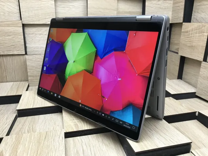 Ноутбук-трансформер Б-клас Dell Latitude 5310 2-in-1 / 13.3" (1920x1080) IPS Touch / Intel Core i7-10610U (4 (8) ядра по 1.8 - 4.9 GHz) / 8 GB DDR4 / 256 GB SSD M.2 / Intel UHD Graphics / WebCam / Windows 10 б/в - зображення 2