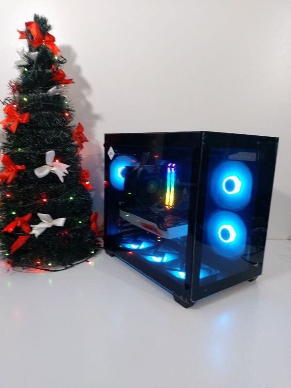 Ігровий ПК AeroCool Dryft Tower / Intel Core i7-8700 (6 (12) ядра по 3,2 - 4,6 ГГц) / 32 ГБ DDR4 / 1000 ГБ SSD M.2 + 1000 ГБ HDD / nVidia GeForce GTX 1080 Ti, 11 ГБ GDDR5X, 320-bit / 700 Вт б/в - изображение 2