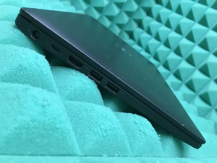 Ультрабук Б-клас Dell Latitude 7480 / 14" (1920x1080) IPS / Intel Core i5-7200U (2 (4) ядра по 2.5 - 3.1 GHz) / 8 GB DDR4 / 256 GB SSD M.2 / Intel HD Graphics 620 / WebCam / HDMI б/в - зображення 5