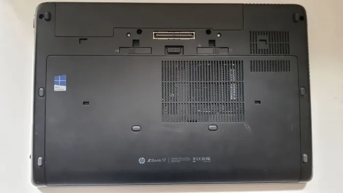 Мобільна робоча станція Б-клас HP ZBook 17 G1 / 17.3" (1920x1080) TN / Intel Core i7-4700MQ (4 (8) ядра по 2.4 - 3.4 GHz) / 16 GB DDR3 / 480 GB SSD + 500 GB HDD / nVidia Quadro K610M, 1 GB GDDR5, 64-bit / WebCam б/в - зображення 8