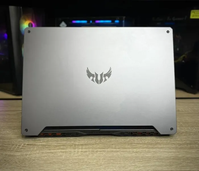 Ігровий ноутбук Asus TUF Gaming F15 (FX506) / 15.6" (1920x1080) IPS / AMD Ryzen 7 4800H (8 (16) ядер по 2.9 - 4.2 GHz) / 8 GB DDR4 / 512 GB SSD / nVidia GeForce RTX 2060, 6 GB GDDR6, 192-bit / WebCam б/в - зображення 5