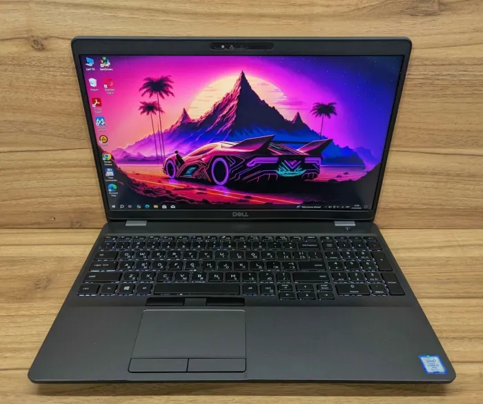 Мобільна робоча станція Dell Precision 3541 / 15,6" (1920x1080) IPS / Intel Core i7-9850H (6 (12) ядер по 2,6 - 4,6 ГГц) / 16 ГБ DDR4 / 512 ГБ SSD / nVidia Quadro P620, 4 ГБ GDDR5 128-bit / WebCam / HDMI / Windows 10 б/в - зображення 2