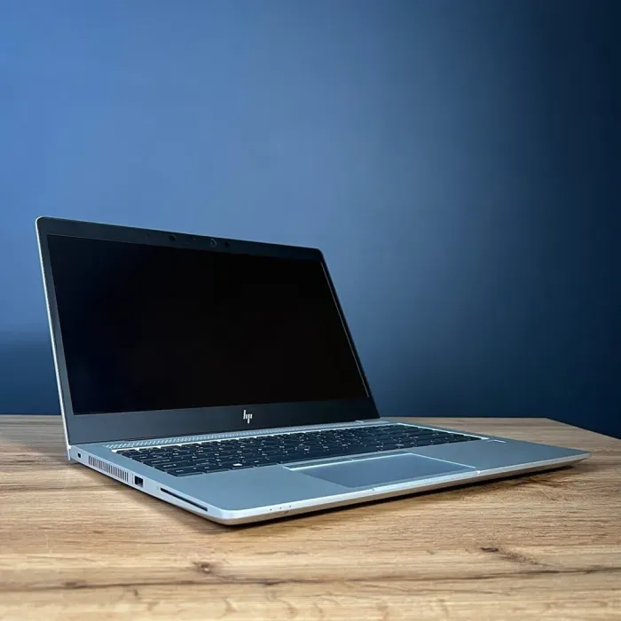 Ультрабук HP EliteBook 745 G6 / 14" (1920x1080) IPS Touch / AMD Ryzen 5 3500U (4 (8) ядра по 2.1 - 3.7 GHz) / 8 GB DDR4 / 256 GB SSD M.2 / AMD Radeon Vega 8 Graphics / WebCam б/в - зображення 4