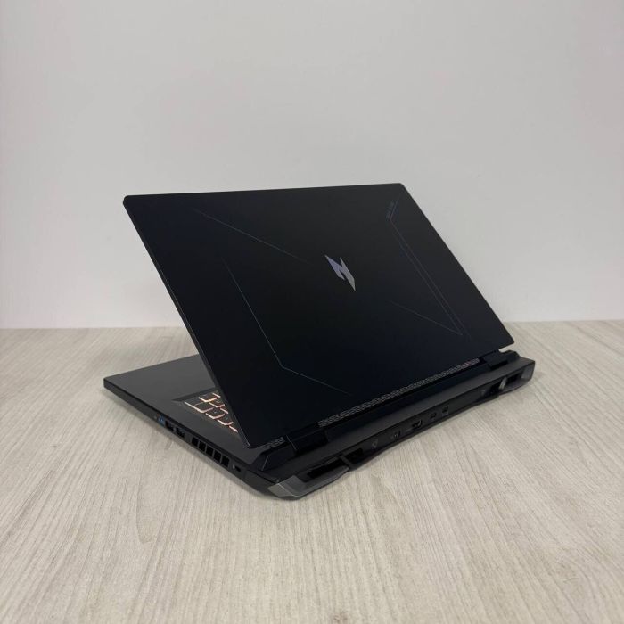 Ігровий ноутбук Б-класу Acer Nitro 17 AN17-51 / 17,3" (2560x1440) IPS / Intel Core i7-13700H (14 (20) ядер по 3,7 - 5,0 ГГц) / 16 ГБ DDR5 / 1000 ГБ SSD NVMe / nVidia GeForce RTX 4060, 8 ГБ GDDR6, 128-bit / WebCam б/в - изображение 6