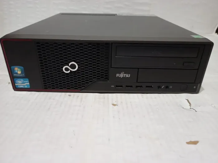 ПК Fujitsu Esprimo E900 E85+ SFF / Intel Core i5-2400 (4 ядра по 3.1 - 3.4 GHz) / 8 GB DDR3 / 500 GB HDD / Intel HD Graphics 2000 / DVD-ROM б/в - зображення 2