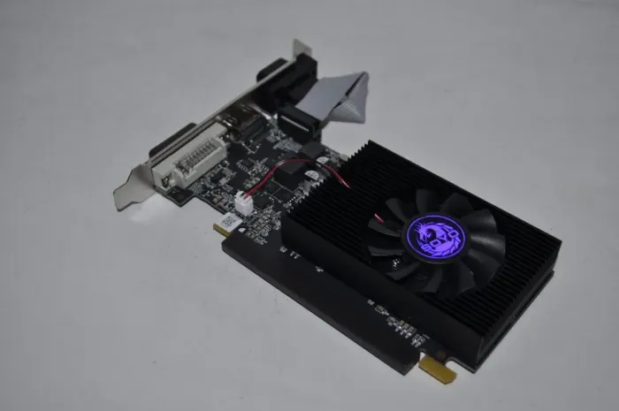 Дискретна відеокарта SOYO GeForce GT 740, 4 GB GDDR3, 128-bit / DVI, HDMI, DisplayPort - зображення 11