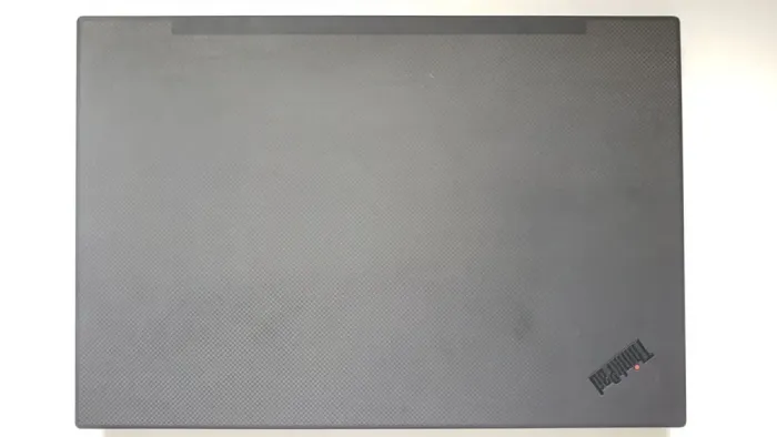 Мобільна робоча станція Lenovo ThinkPad P1 Gen 3 / 15.6" (3840x2160) IPS Touch / Intel Xeon W-10855M (6 (12) ядер по 2.8 - 5.1 GHz) / 32 GB DDR4 / 256 GB SSD + 1000 GB SSD / nVidia Quadro T2000 Max-Q, 4 GB GDDR5, 128-bit / WebCam б/в - зображення 6